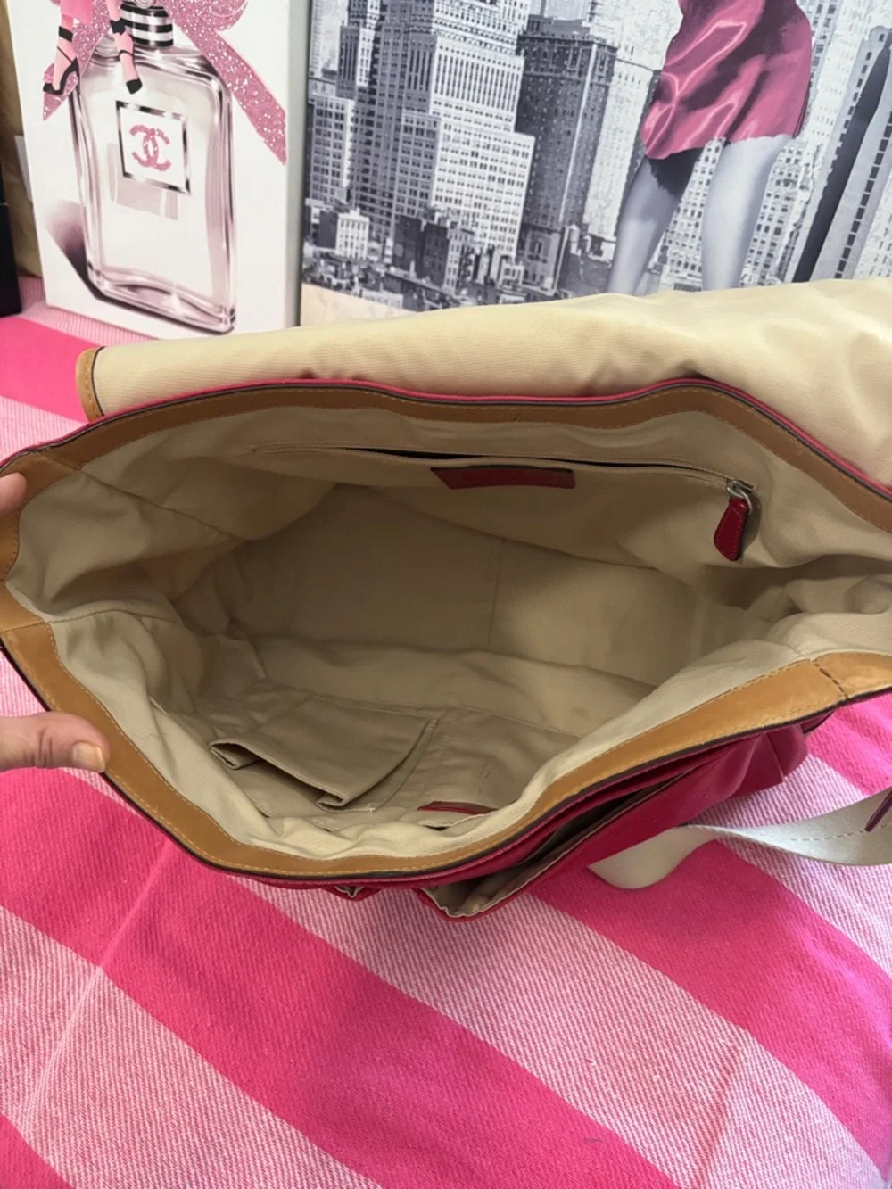 Coach Red Canvas Messenger Bag with Cream Strap and Tan Trim - Picture 8 of 12